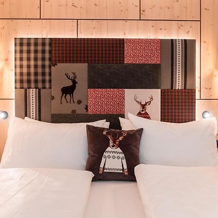 Helmhotel San Candido Esterno foto