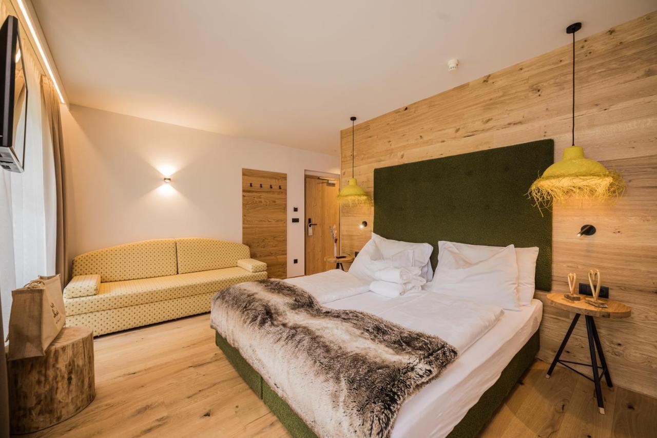 Helmhotel San Candido Esterno foto