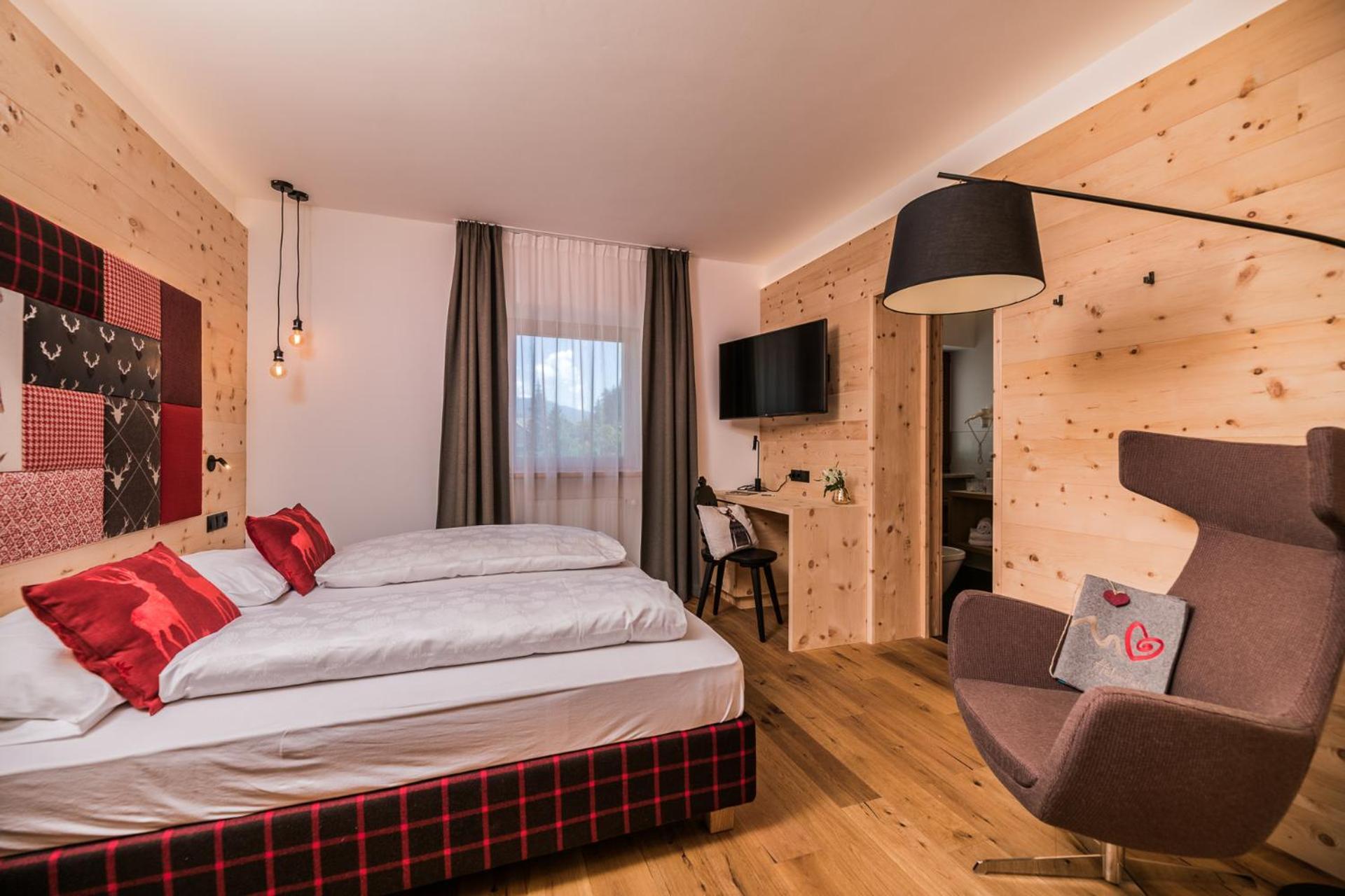 Helmhotel San Candido Esterno foto
