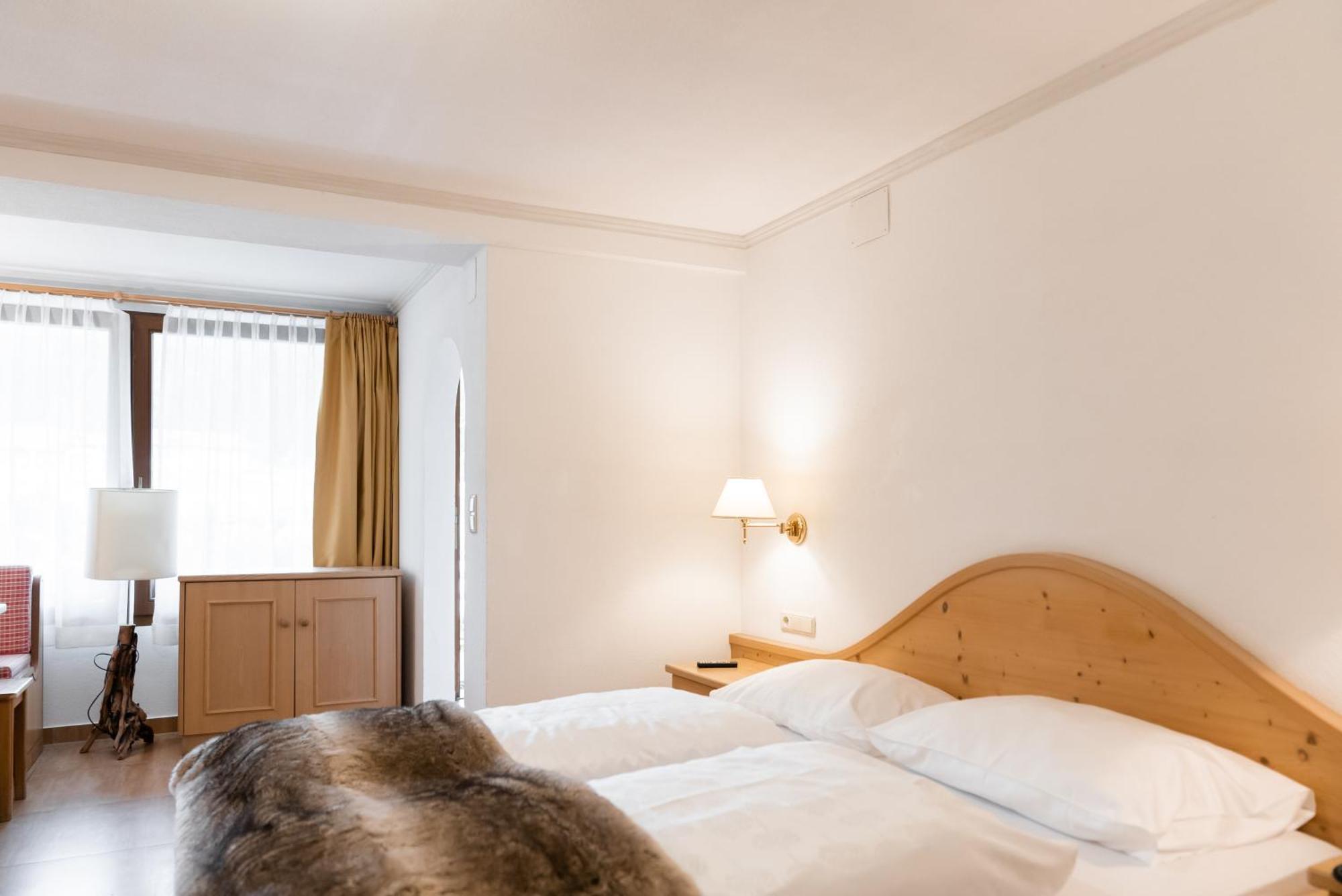 Helmhotel San Candido Camera foto