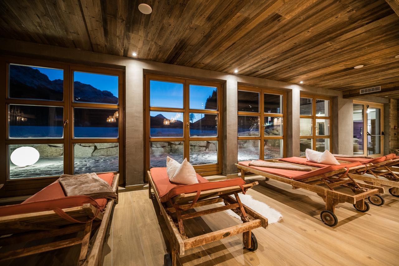 Helmhotel San Candido Esterno foto