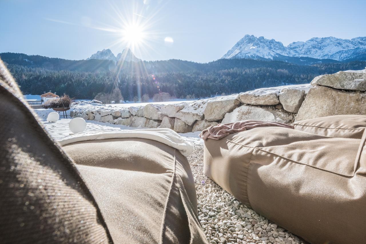 Helmhotel San Candido Esterno foto