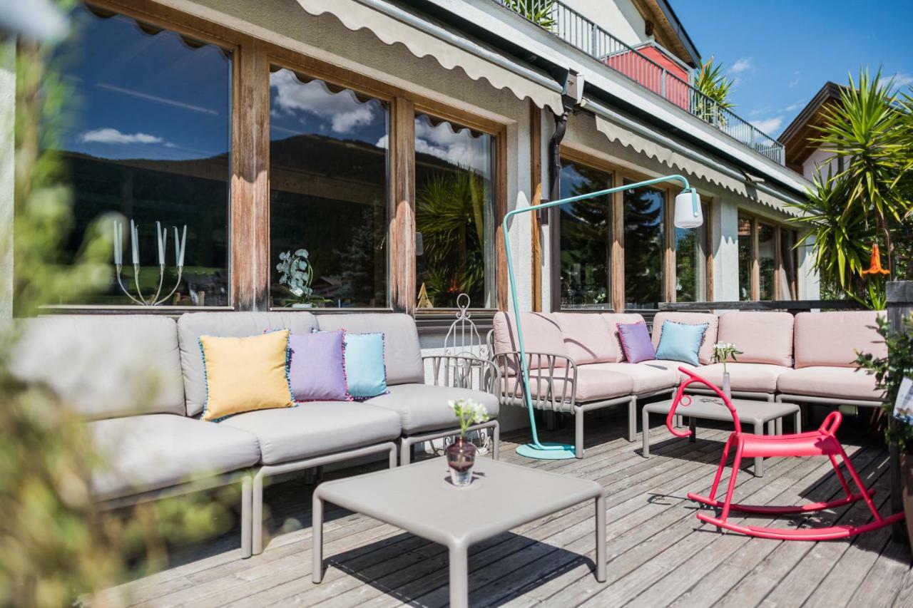 Helmhotel San Candido Esterno foto